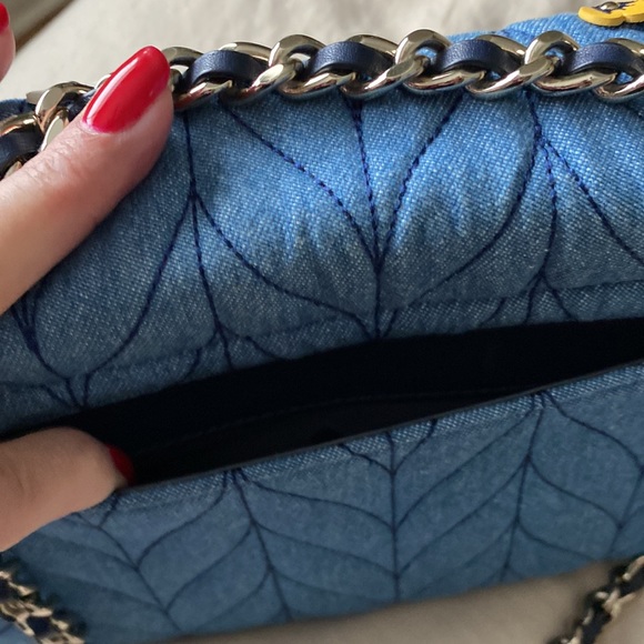 Kate Spade Flowers on Blue Fabric Bag - Picture 6 of 8